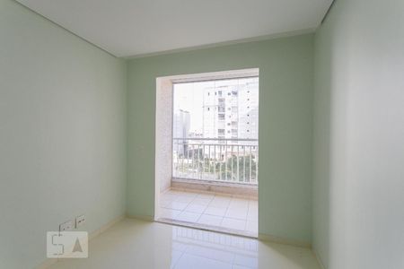 Sala de apartamento para alugar com 3 quartos, 66m² em Guaiaúna, São Paulo