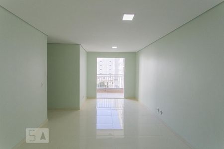 Sala de apartamento para alugar com 3 quartos, 66m² em Guaiaúna, São Paulo