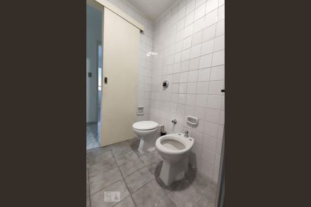 Banheiro de apartamento para alugar com 1 quarto, 43m² em Mauá, Novo Hamburgo