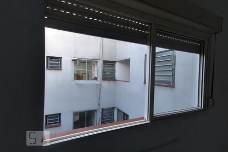 Vista Sala e Quarto de apartamento para alugar com 1 quarto, 43m² em Mauá, Novo Hamburgo