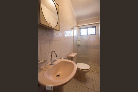 Apartamento para alugar com 83m², 2 quartos e 2 vagasBanheiro da suíte