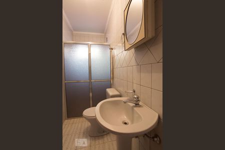 Apartamento para alugar com 83m², 2 quartos e 2 vagasBanheiro social