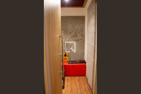 Apartamento à venda com 95m², 3 quartos e sem vaga Apartamento à venda com 95m², 3 quartos e sem vagaStudio