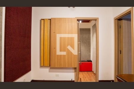 Apartamento à venda com 95m², 3 quartos e sem vaga Apartamento à venda com 95m², 3 quartos e sem vagaStudio