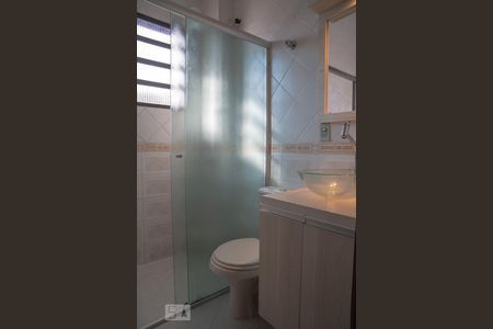 Banheiro Suite de apartamento à venda com 2 quartos, 68m² em Vila Valparaíso, Santo André