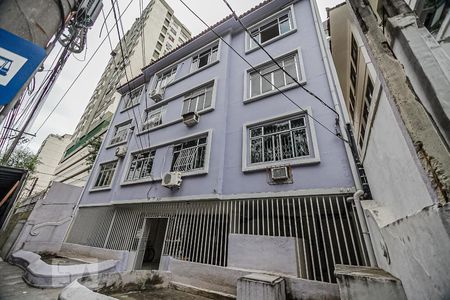 Apartamento à venda com 75m², 2 quartos e sem vagaFachada