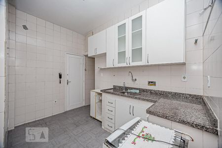 Apartamento à venda com 75m², 2 quartos e sem vagaCozinha