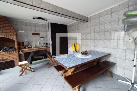 Casa à venda com 430m², 4 quartos e 8 vagas Casa à venda com 430m², 4 quartos e 8 vagasÁrea gourmet