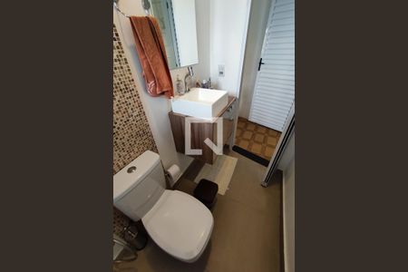 Casa à venda com 430m², 4 quartos e 8 vagas Casa à venda com 430m², 4 quartos e 8 vagasBanheiro 3