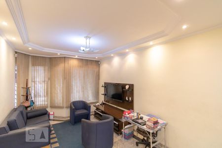 Casa à venda com 130m², 3 quartos e 2 vagas Casa à venda com 130m², 3 quartos e 2 vagasSala