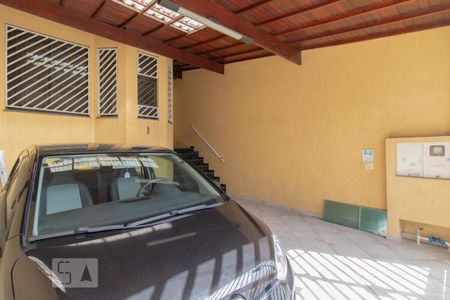 Casa à venda com 130m², 3 quartos e 2 vagas Casa à venda com 130m², 3 quartos e 2 vagasGaragem