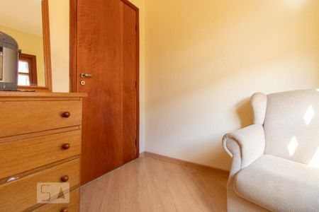 Casa à venda com 130m², 3 quartos e 2 vagas Casa à venda com 130m², 3 quartos e 2 vagasQuarto 3