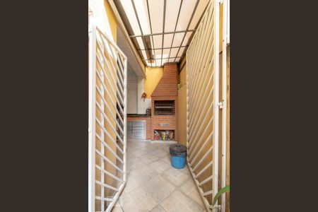 Casa à venda com 130m², 3 quartos e 2 vagas Casa à venda com 130m², 3 quartos e 2 vagasCorredor Lateral