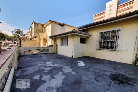Casa à venda com 200m², 2 quartos e sem vagaTerraço