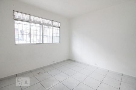 dormitorio de casa para alugar com 1 quarto, 40m² em Vila Arcádia, São Paulo