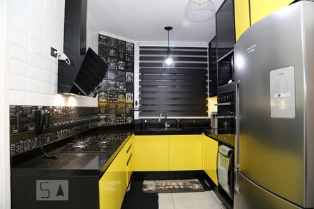 Apartamento à venda com 256m², 4 quartos e 5 vagasCozinha