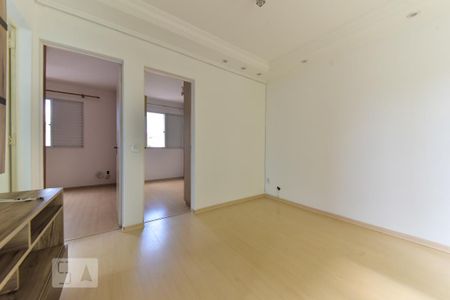 Sala de apartamento para alugar com 2 quartos, 42m² em Nova Petrópolis, São Bernardo do Campo