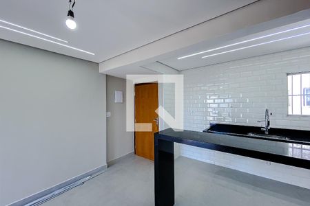 Sala de apartamento à venda com 2 quartos, 65m² em Vila Bertioga, São Paulo