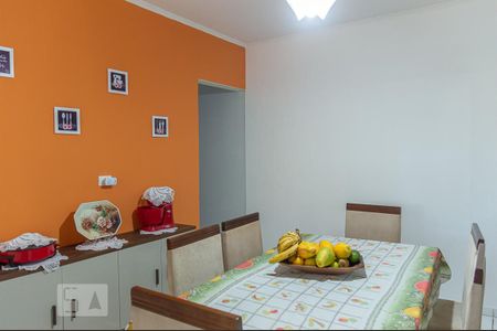 Casa à venda com 225m², 3 quartos e 2 vagasCozinha