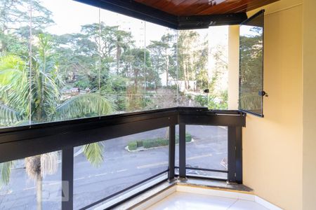 Apartamento à venda com 211m², 4 quartos e 3 vagas Apartamento à venda com 211m², 4 quartos e 3 vagasSacada Quarto 1