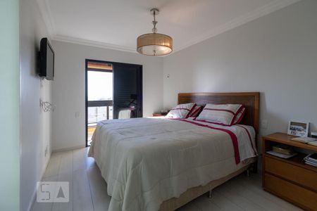 Apartamento à venda com 211m², 4 quartos e 3 vagas Apartamento à venda com 211m², 4 quartos e 3 vagasSuíte master