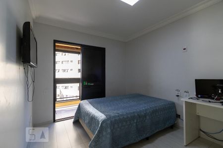 Apartamento à venda com 211m², 4 quartos e 3 vagas Apartamento à venda com 211m², 4 quartos e 3 vagasSuíte 1