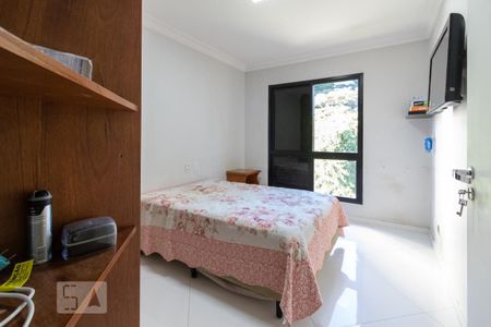 Apartamento à venda com 211m², 4 quartos e 3 vagas Apartamento à venda com 211m², 4 quartos e 3 vagasQuarto 2