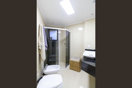 Apartamento à venda com 211m², 4 quartos e 3 vagas Apartamento à venda com 211m², 4 quartos e 3 vagasBanheiro