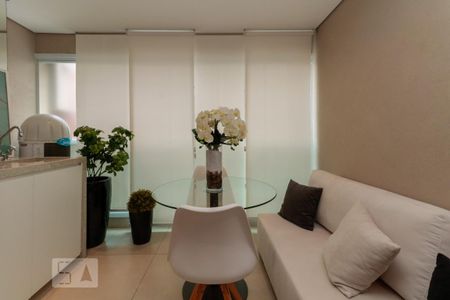 Studio de kitnet/studio para alugar com 1 quarto, 36m² em Pinheiros, São Paulo