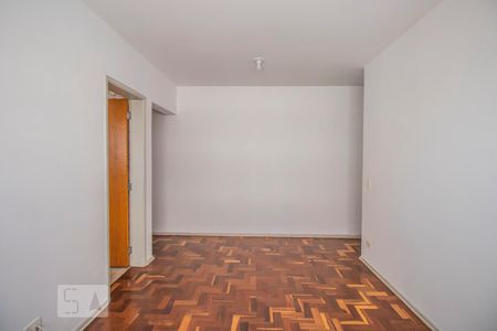 Sala de apartamento para alugar com 2 quartos, 70m² em Vila Guarani (zona Sul), São Paulo