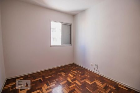 Quarto 1 de apartamento para alugar com 2 quartos, 70m² em Vila Guarani (zona Sul), São Paulo