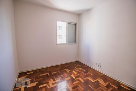 Quarto 1 de apartamento para alugar com 2 quartos, 70m² em Vila Guarani (zona Sul), São Paulo