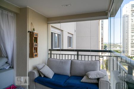 Apartamento à venda com 68m², 2 quartos e 1 vaga Apartamento à venda com 68m², 2 quartos e 1 vagaVaranda