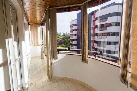 Varanda de apartamento para alugar com 2 quartos, 65m² em Asa Norte, Brasília