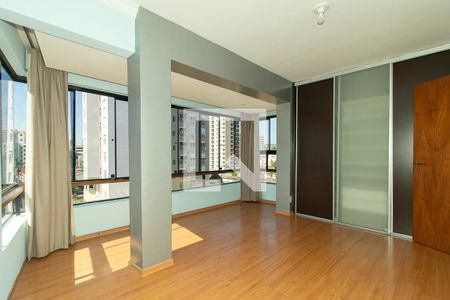 Quarto de apartamento à venda com 2 quartos, 67m² em Boa Vista, Porto Alegre