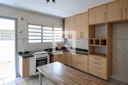 Casa à venda com 135m², 3 quartos e 2 vagasCozinha