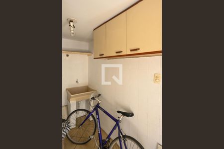 Casa à venda com 135m², 3 quartos e 2 vagasArea de Serviço