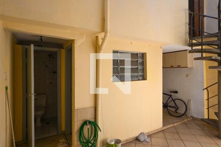 Casa à venda com 135m², 3 quartos e 2 vagasQuintal