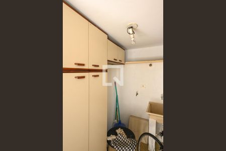 Casa à venda com 135m², 3 quartos e 2 vagasArea de Serviço