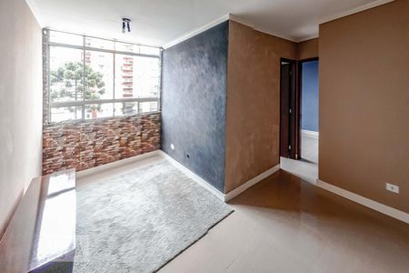 Sala de apartamento para alugar com 2 quartos, 57m² em Cristo Rei, Curitiba