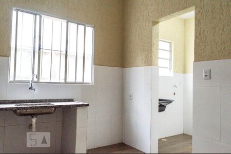 Cozinha de casa para alugar com 1 quarto, 70m² em Vila Bandeirantes, São Paulo