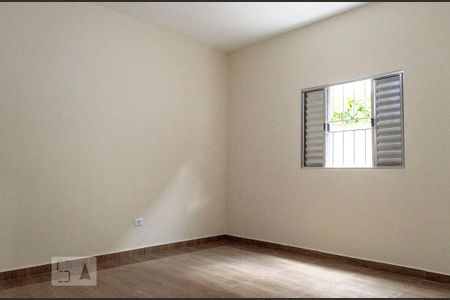 Quarto de casa para alugar com 1 quarto, 70m² em Vila Bandeirantes, São Paulo