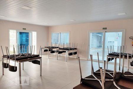 Apartamento para alugar com 64m², 2 quartos e 1 vagaÁrea comum - Salão de festas