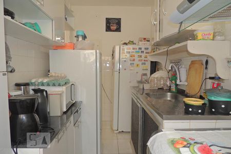 Apartamento à venda com 60m², 2 quartos e 2 vagasCozinha - Armários