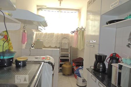 Apartamento à venda com 60m², 2 quartos e 2 vagasCozinha