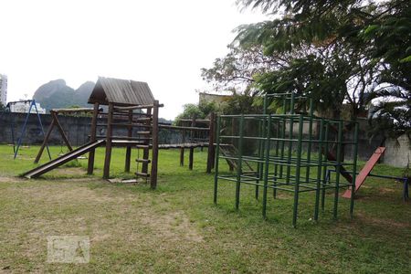 Apartamento à venda com 60m², 2 quartos e 2 vagasÁrea Comum - Playground