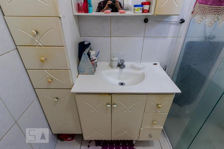 Casa à venda com 190m², 5 quartos e 3 vagasBanheiro Casa 1