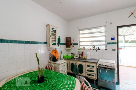 Casa à venda com 190m², 5 quartos e 3 vagasCozinha Casa 2