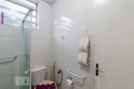 Casa à venda com 190m², 5 quartos e 3 vagasBanheiro Casa 1