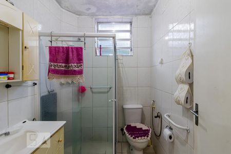 Casa à venda com 190m², 5 quartos e 3 vagasBanheiro Casa 1